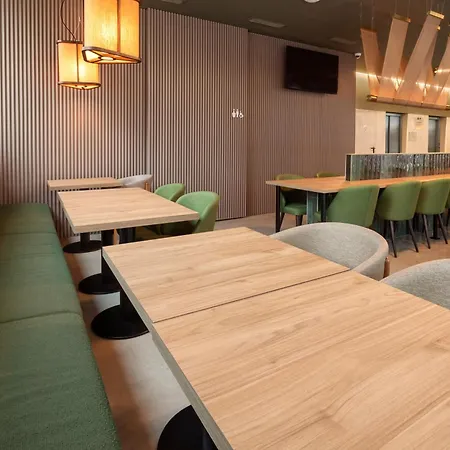 Hotel B&B Hotel Santo Tirso 3*