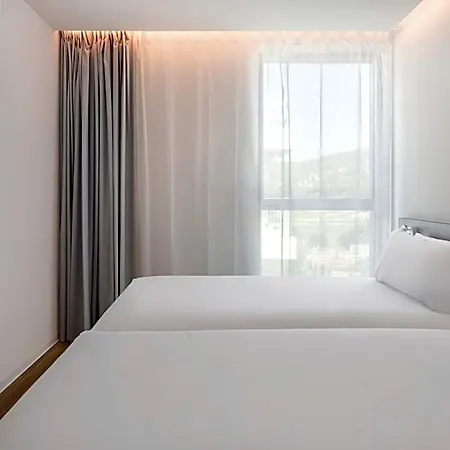 B&B Hotel Santo Tirso Hotel 3*
