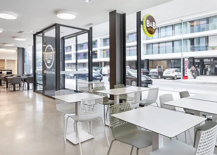 Szálloda B&B Hotel Santo Tirso 3*